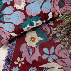 'Magical Mystery' Woven Picnic Rug/Throw: Regular 130x160cm