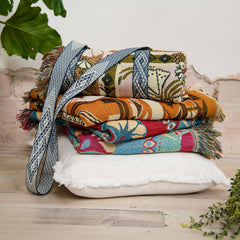 HENDEER - 'Eleanor Rigby' Woven Picnic Rug/Throw: Regular 130x160cm