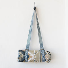 HENDEER - 'Hey Jude' Woven Picnic Rug/Throw: Regular 130x160cm
